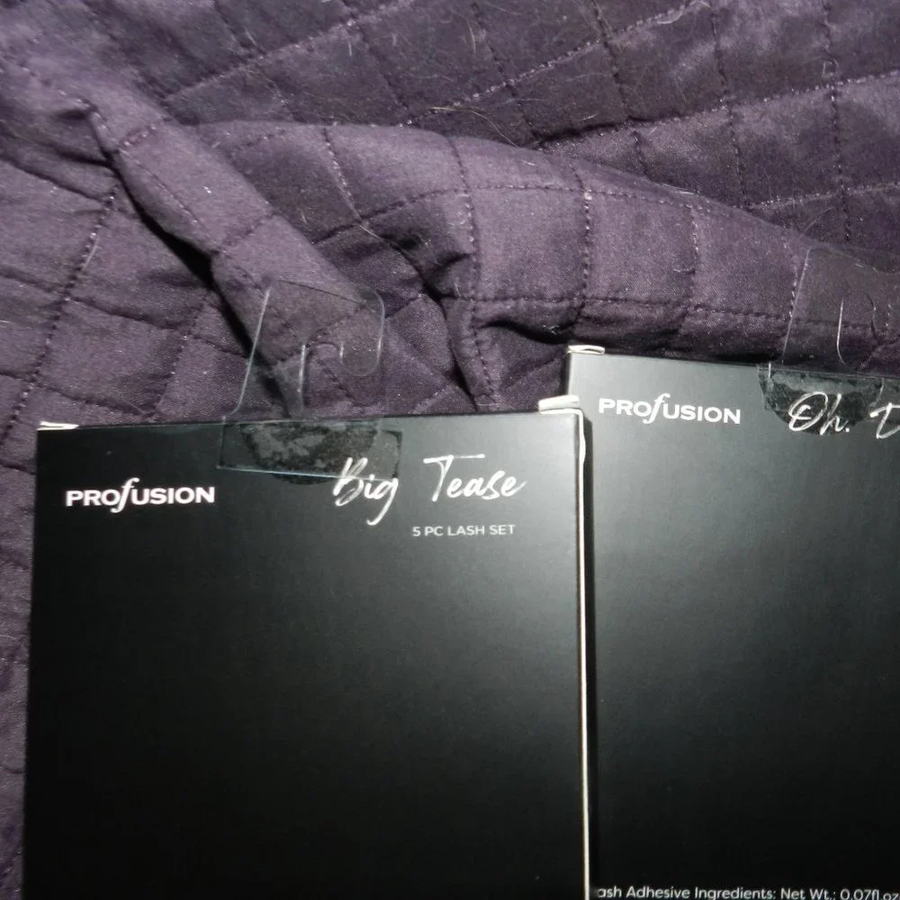 Profusion Big Tease 6 Pc set 5 Eyelash sets & one Adhesive - Black SEALED NEW - Picture 2 of 9
